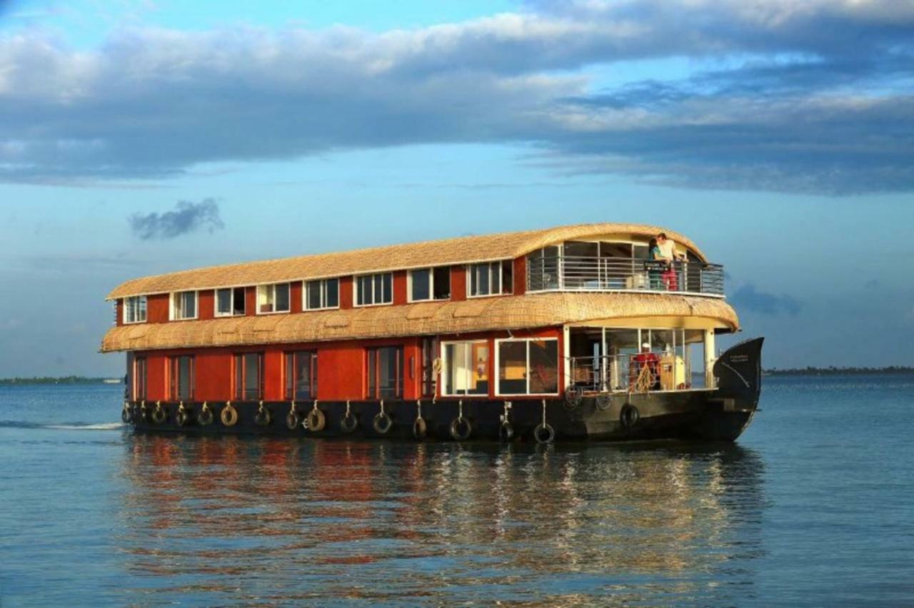 Alappuzha 舒适船屋酒店 外观 照片