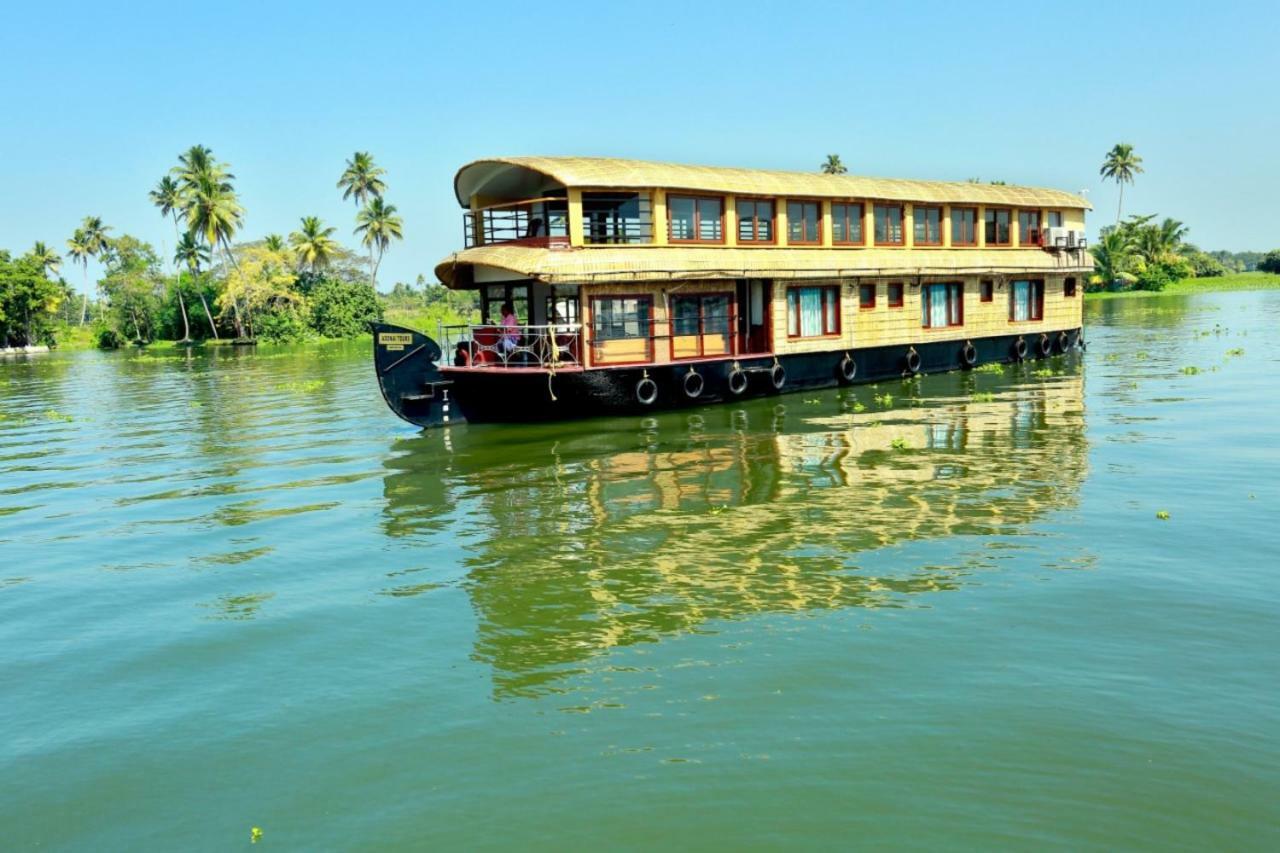 Alappuzha 舒适船屋酒店 外观 照片