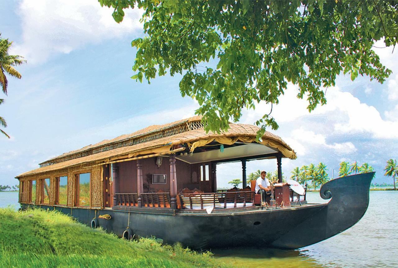 Alappuzha 舒适船屋酒店 外观 照片